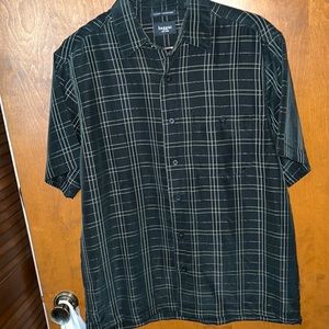 Men’s Haggar shirt